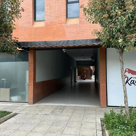 Lord Apartman Tirana